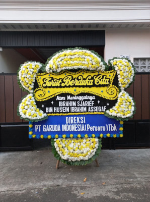 Papan Bunga Duka di Pangkalan Lada