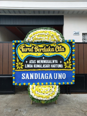 Papan Bunga Duka di Pangkalan Lada